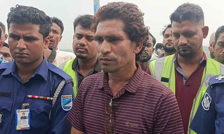 মোবাইল কোর্টের সঙ্গে অসদাচরণের অভিযোগে সাংবাদিক আটক